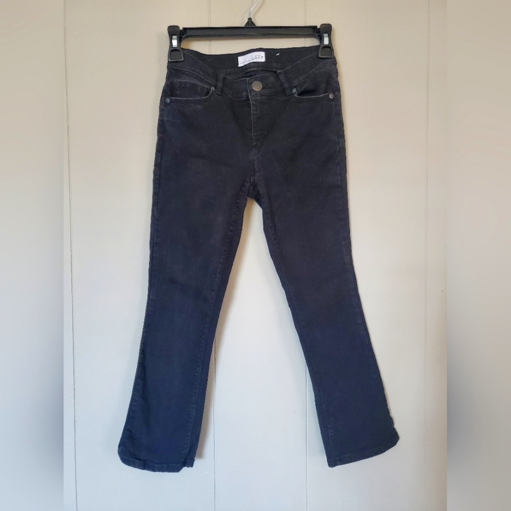 Ann Taylor Loft black jean capri size 0 or 25 waist worn one time